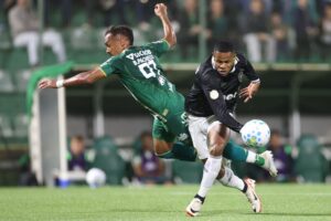 Botafogo perde para a Chapecoense e é eliminado da Copa do Brasil