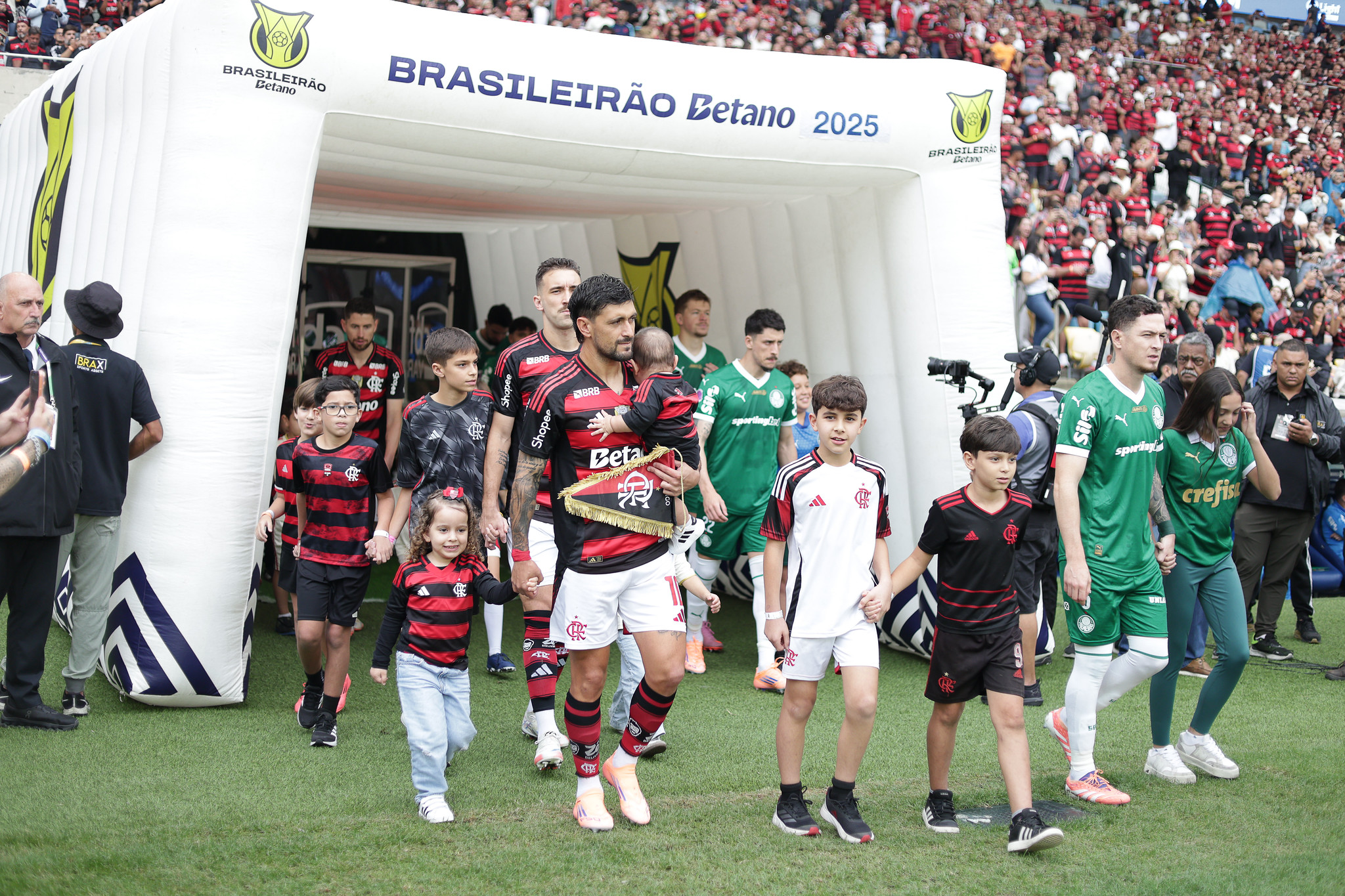 Flamengo x Palmeiras: relembre a história da rivalidade que dura há dez anos