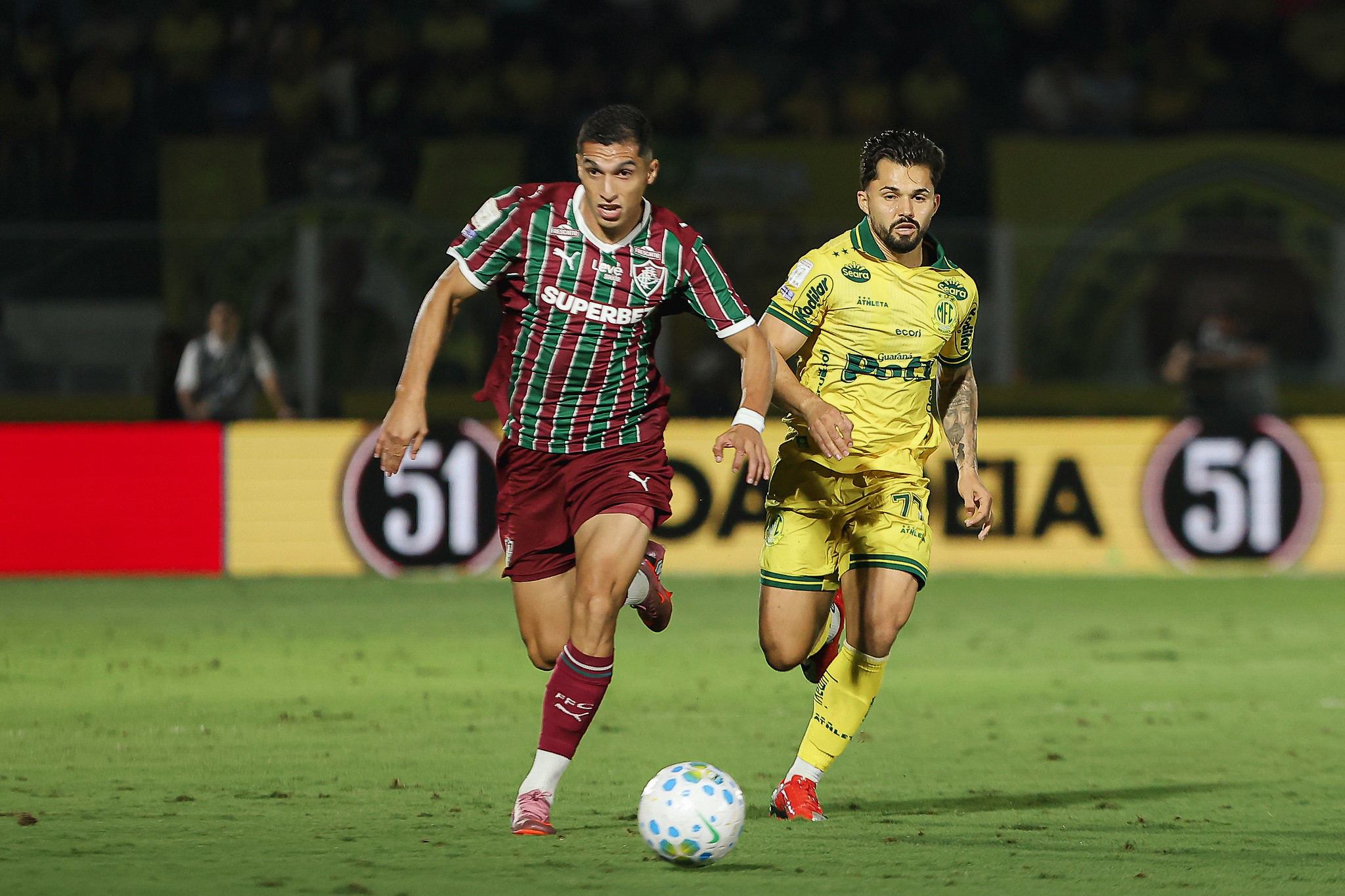 Fluminense joga mal e perde para o Mirassol