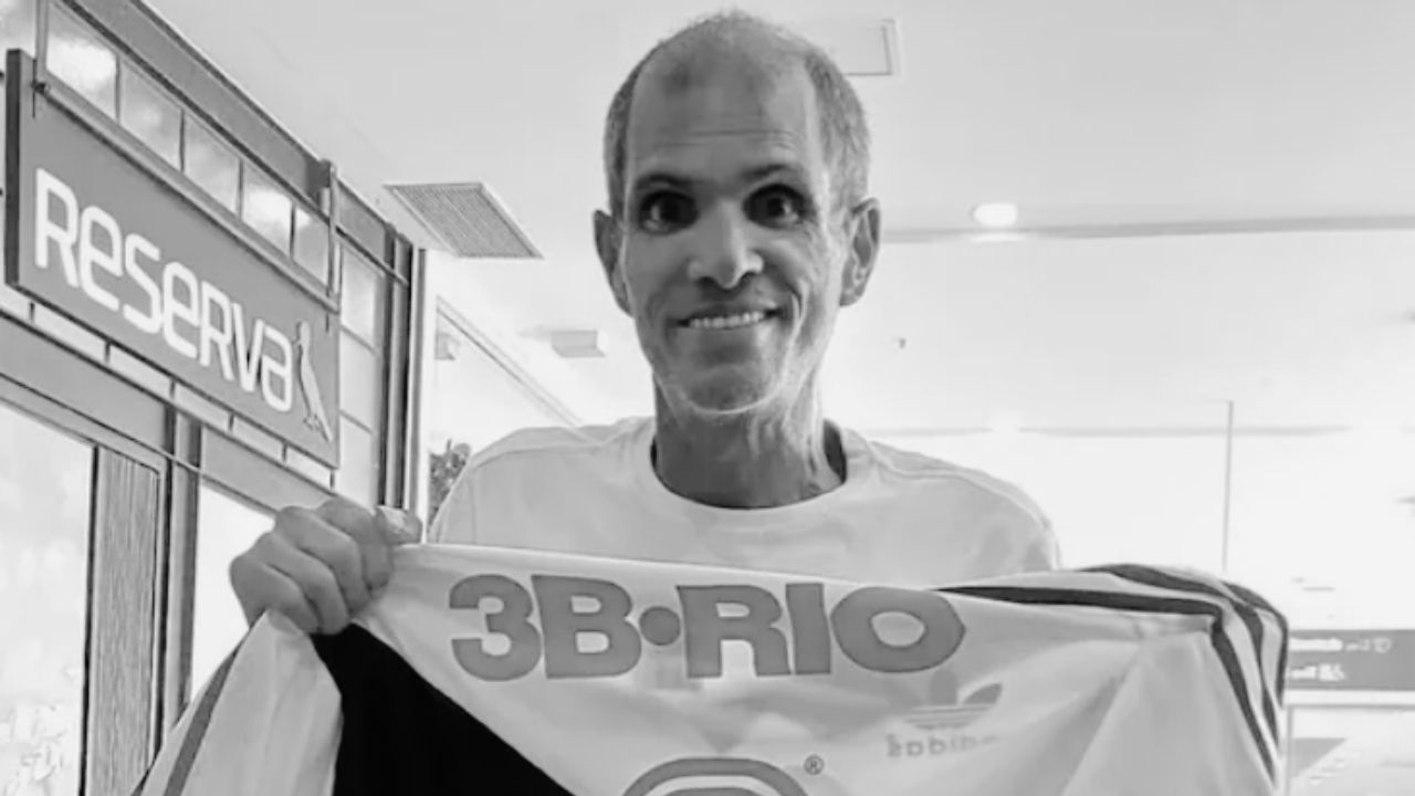 Geovani Silva, o "Pequeno Príncipe" do Vasco, morre aos 62 anos