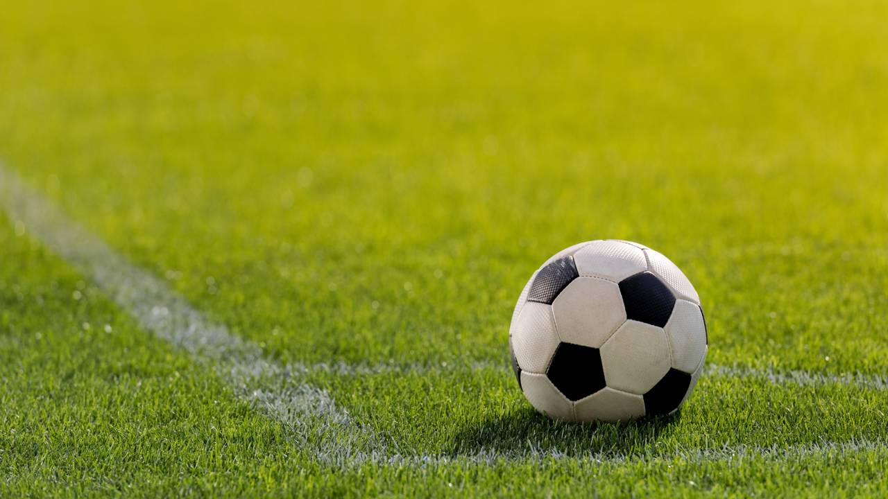 Mercado da bola 2026: transferências e especulações que movimentam o futebol brasileiro