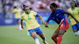 “Não era fácil”: Cris Gambaré revela dificuldade da Seleção Brasileira para marcar amistosos antes da prata em Paris