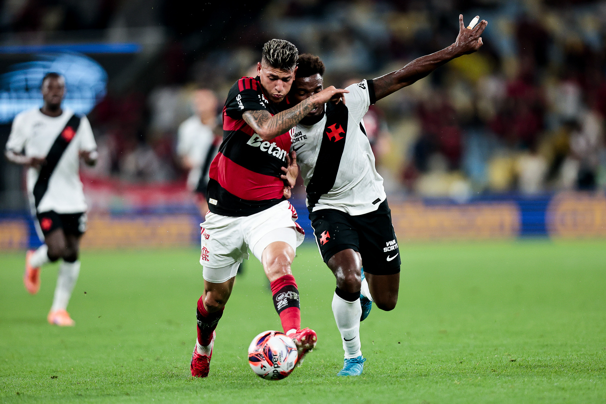 Vasco venceu o Flamengo apenas duas vezes nos últimos 9 anos: confira o retrospecto