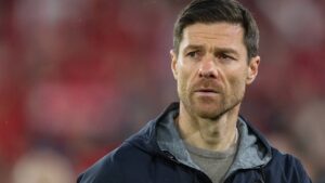 Xabi Alonso analisa propostas da Premier League com Liverpool querendo realizar sonho antigo