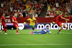 Austrália vence a Turquia em Vancouver pelo grupo D da Copa do Mundo