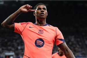 Rashford descarta voltar ao Manchester United e concorda em diminuir salário para continuar no Barcelona