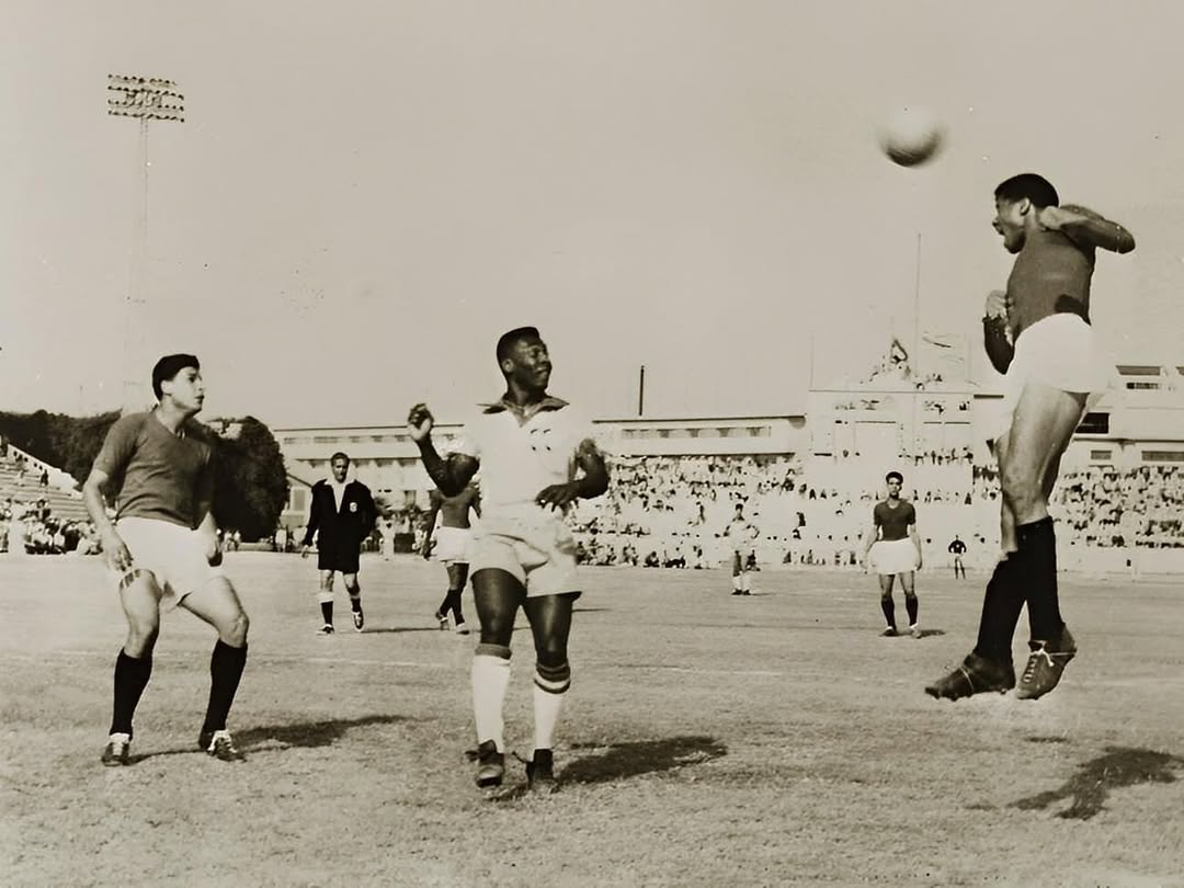 Brasil x Egito em 1960 (Foto: Reprodução/Instagram)