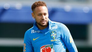CBF atualiza situação clínica de Neymar: 'boa evolução'