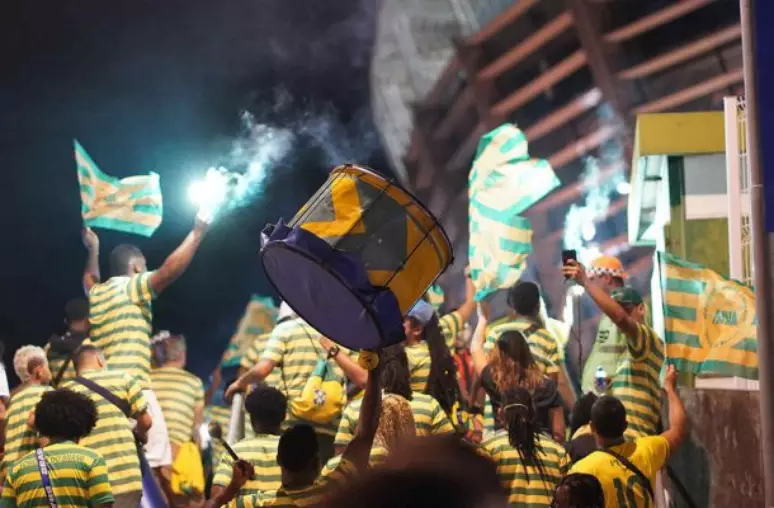 CBF une torcidas organizadas de todo o Brasil para apoiar a Seleção na Copa do Mundo
