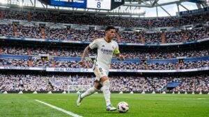 Contratação de Enzo Fernández pode levar Real Madrid a vender Camavinga ou Tchouaméni