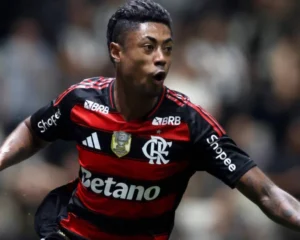 Justiça mantém Bruno Henrique como réu em caso de apostas