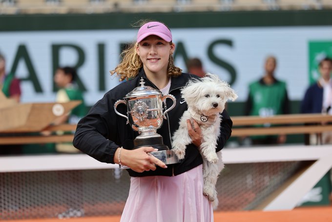 Mirra Andreeva conquista Roland Garros aos 19 anos