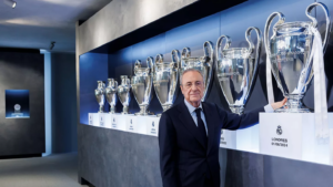 José Mourinho é apresentado como novo técnico do Real Madrid em decisão anunciada por Florentino Pérez