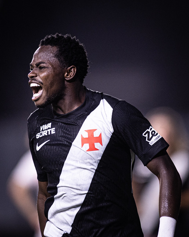 Andrés Gómez. Vasco da Gama x São Paulo pelo Campeonato Brasileiro realizado no Estádio São Januário em 18 de Abril de 2026 (Fotos: Matheus Lima/Vasco)