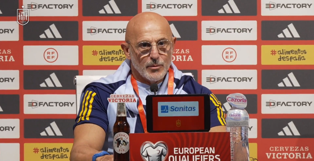Técnico da Espanha aponta seis favoritas ao título da Copa do Mundo